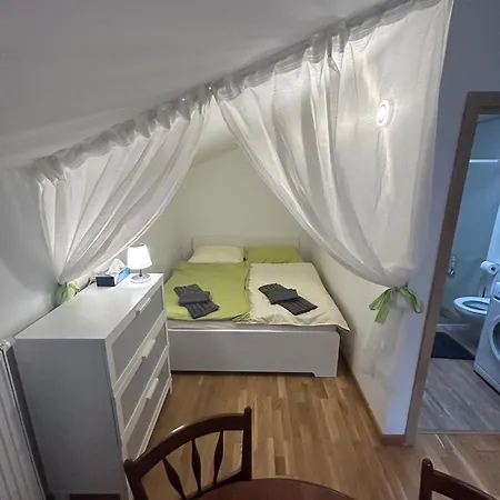 Dom Pri X Bionic Sphere S Bazenom A Zahradou Holiday home Kalinkovo